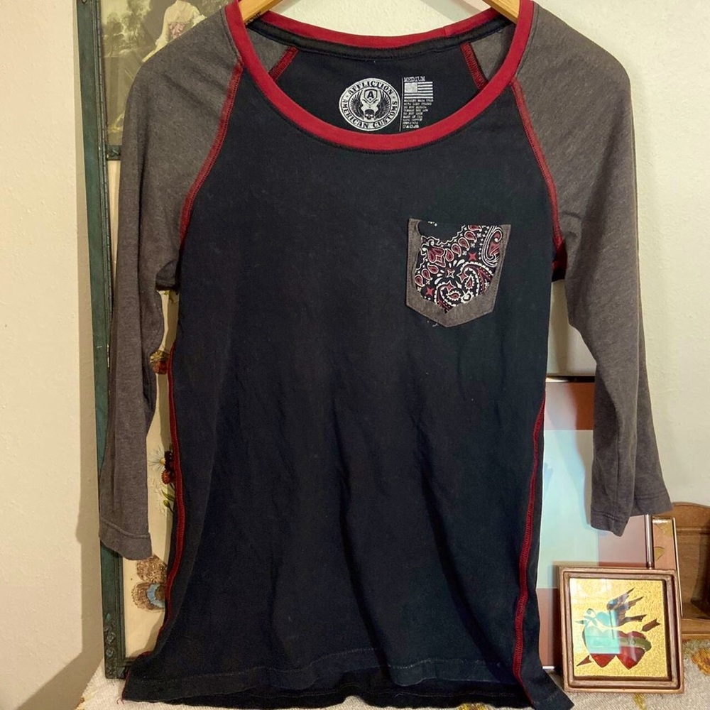 Affliction raglan tee
